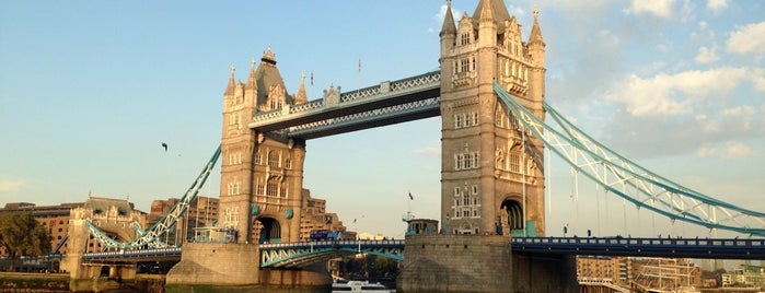 Jembatan Menara is one of Hello, London.