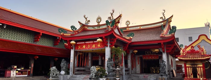 ศาลเจ้าจุ้ยตุ่ยเต้าโบ้เก้ง (Jui Tui Shrine) 水碓斗母宮 is one of Thailand.