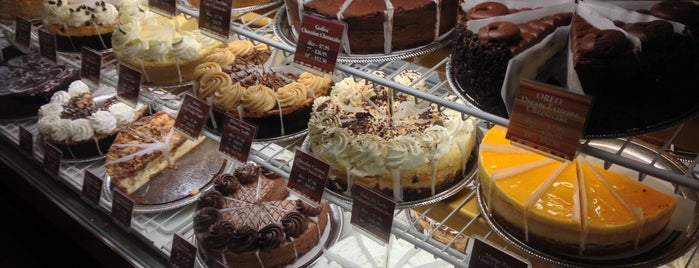 The Cheesecake Factory is one of Lieux qui ont plu à Jonatas.