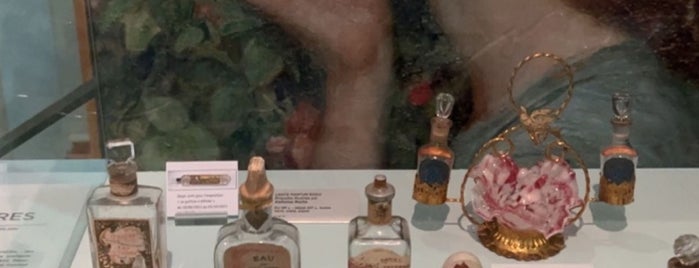 Musée international de la parfumerie is one of Outside NYC.