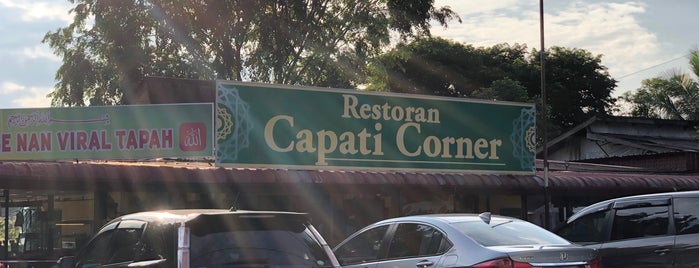 Capati Corner is one of สถานที่ที่ Rahmat ถูกใจ.