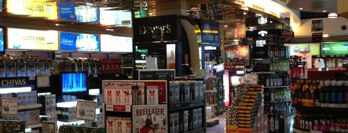 Barracuda Store is one of Gourmet Dubai.