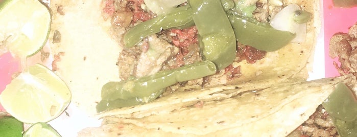 Tacos “Los chupas” is one of Comida.