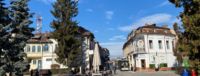 Centrul Vechi is one of A local’s guide: 48 hours in Targoviste, Dambovita.