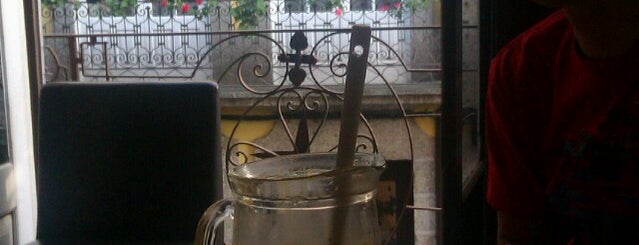 Nora Zé da Curva is one of Braga e Minho.