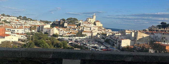 Playa Cadaques is one of Catalan Places.