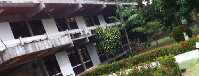 Faculdade de Arquitetura e Urbanismo - UFPA is one of Tempat yang Disukai Daniel.