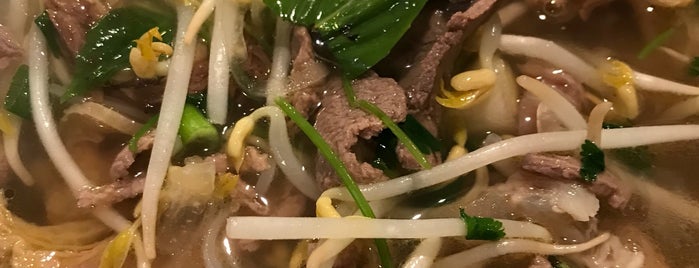 Pho 45 is one of Toddさんのお気に入りスポット.
