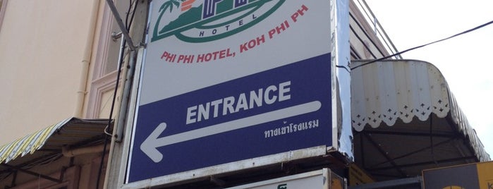 Natacha Hotel & Tour | Koh Phi Phi is one of Thailand Adventure for 3 days (o&n 2011-2012).