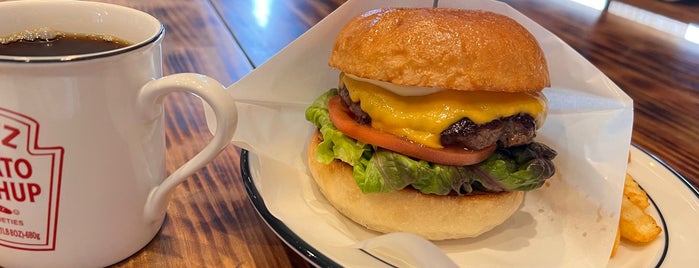 《Bon Fire》本格バーガー専門店 is one of Burger Joints at West Japan1.