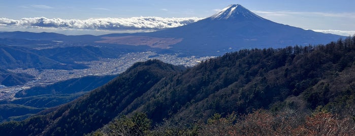 三つ峠山荘 is one of ほげのやまほ.