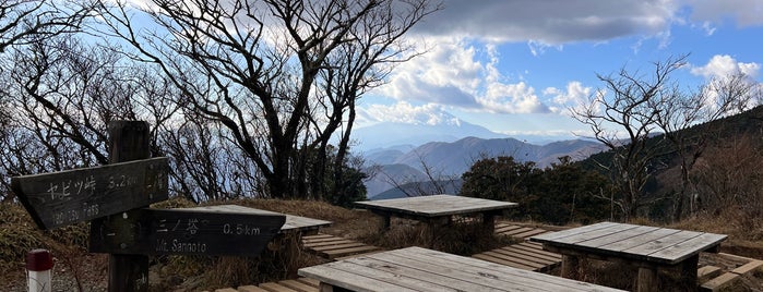 二ノ塔 is one of mountains climbed.