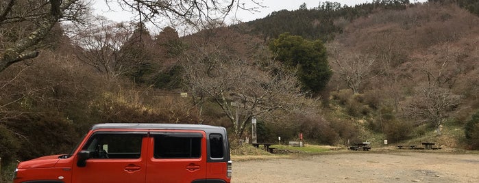 鳥見山公園 is one of 日本の歴史公園100選 西日本.