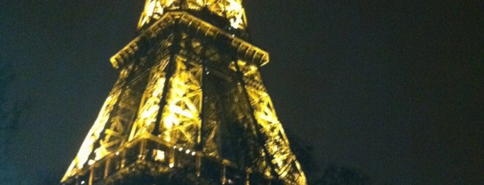 Tour Eiffel is one of Comments Comments.