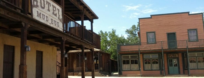 Paramount Ranch is one of California Suggestions.