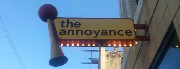 Annoyance Theatre & Bar is one of Chicago Improv.
