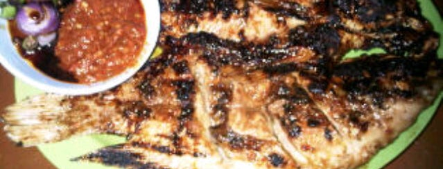 Ikan Bakar Sari Putra is one of Kuliner Jakarta.