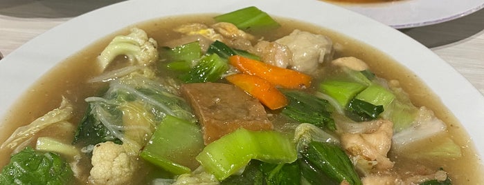 Chinnese Food & Seafood "RM Kong Kong" is one of Jogja - Yogyakarta.