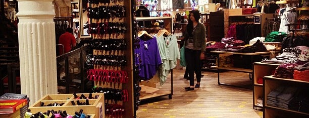 Urban Outfitters is one of Spencer’s Liked Places.