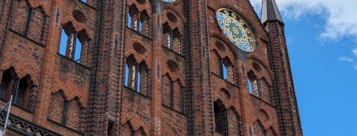 Rathaus Stralsund is one of Stralsund🇩🇪.