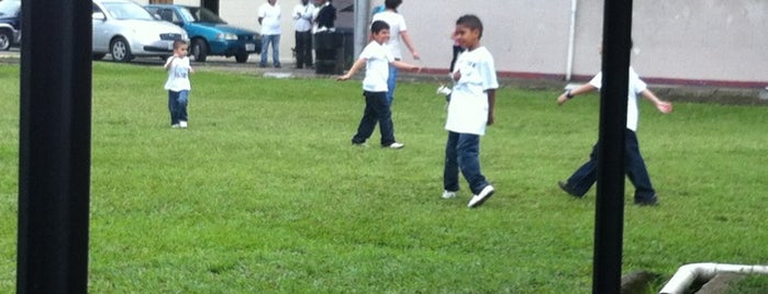 Centro Educativo Adventista de Costa Rica is one of Diego : понравившиеся места.