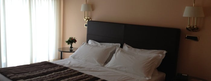 Hotel  Villa Traiano is one of Posti che sono piaciuti a Alexey.