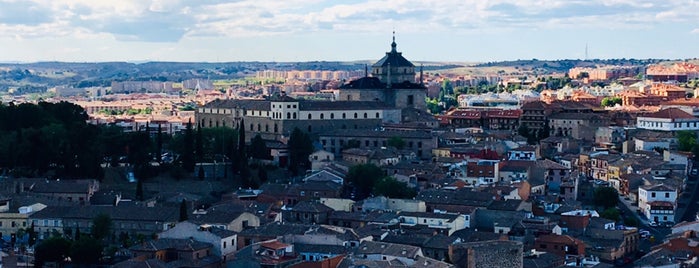 Hospital de Tavera is one of toledo.