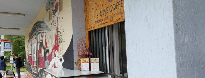 Love coffee - kávové okýnko is one of Tour de coffee.