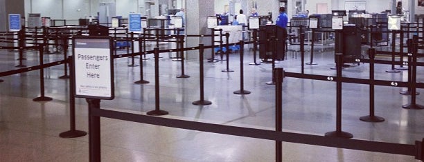 TSA Security is one of Orte, die Enrique gefallen.