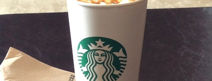 Starbucks is one of Basさんのお気に入りスポット.