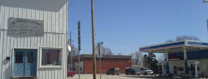 Town of Pine Village is one of Towns of Indiana: Central Edition.