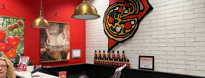 Lou Malnati’s Pizzeria is one of Lugares favoritos de Ross.