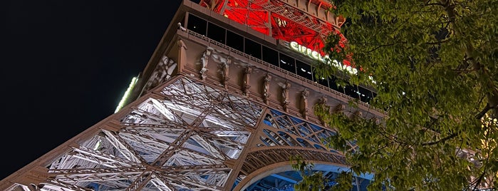 Eiffel Tower is one of Viva Las Vegas.