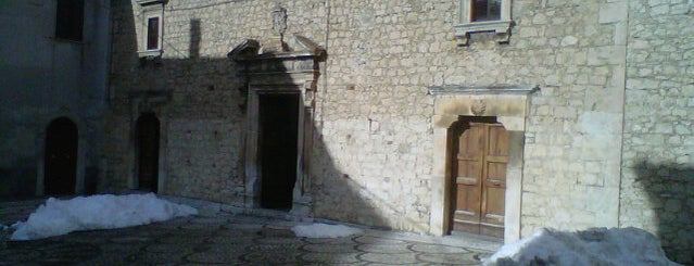 Sant'Eufemia a Maiella is one of PE.