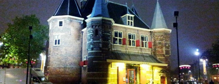 Nieuwmarkt is one of Lugares guardados de Jessica.