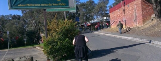 Hurstbridge Station is one of Tempat yang Disukai Mike.