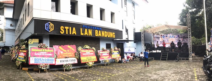 Politeknik STIA LAN Bandung is one of Perguruan Tinggi Kedinasan.