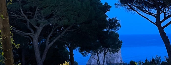 Il Geranio is one of Amalfi coast.