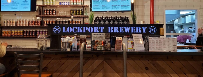 Lockport Brewery is one of Locais curtidos por Tucker.