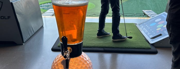 Topgolf is one of Randyさんのお気に入りスポット.