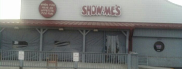Show-Me's is one of Evansville in.