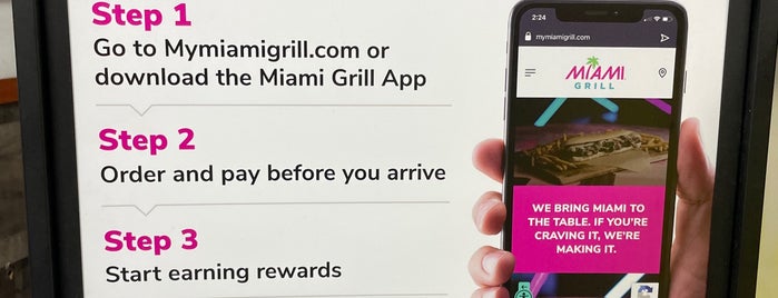 Miami Subs is one of สถานที่ที่ Darrell ถูกใจ.