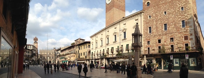 Piazza delle Erbe is one of Verona.