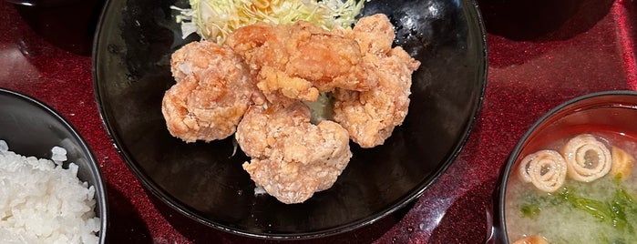 博多もつ鍋 やまや is one of 鍋.