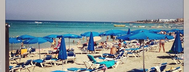 Bikini Beach is one of Posti salvati di Spiridoula.