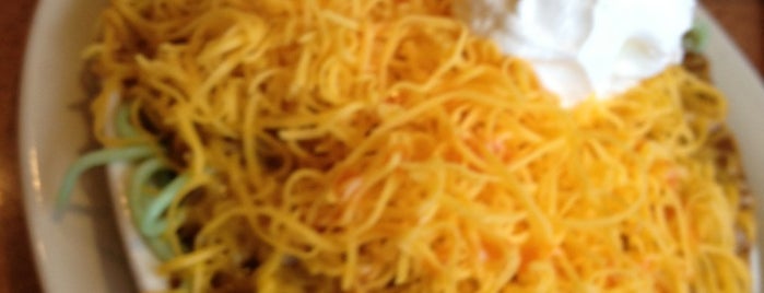 Skyline Chili is one of Lugares favoritos de Bill.