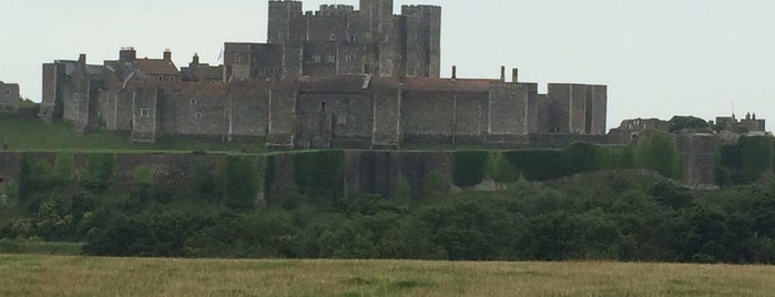 Dover Castle is one of Carl'ın Beğendiği Mekanlar.