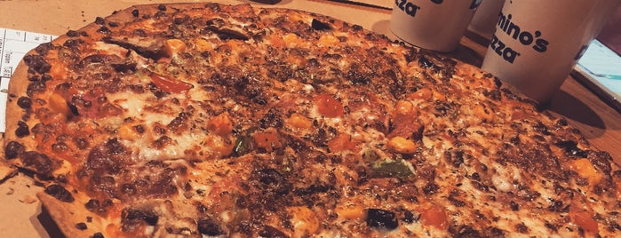 Domino's Pizza is one of Tc Abdulkadir : понравившиеся места.
