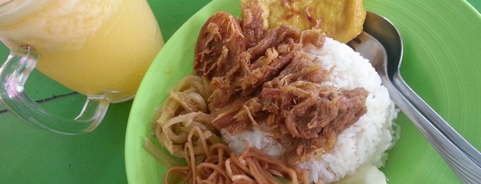 Resto Pawon Ijo is one of Eating around Surabaya '.
