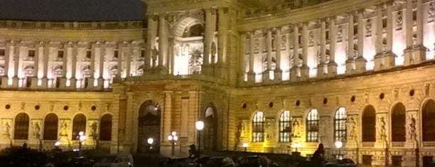 Vienna State Opera is one of Vienna - what to do.